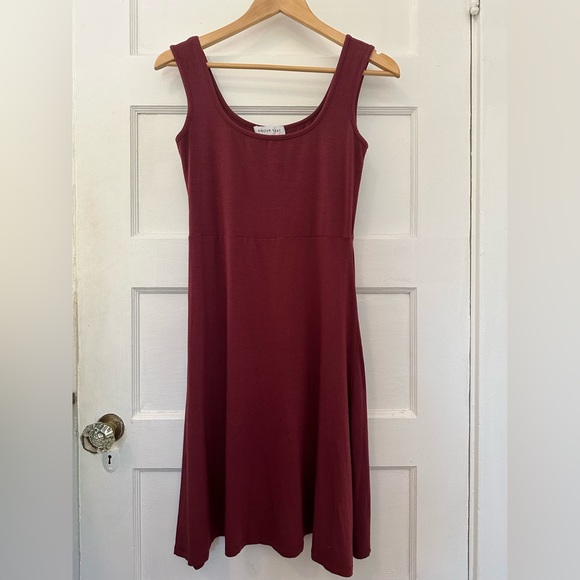 Amour Vert Casual Fit and Flare A-Line Maroon Organic Cotton Modal Dress - Picture 7 of 7
